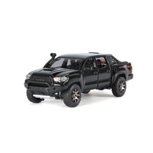 Toyota Tacoma TRO Model 1:32 Scale