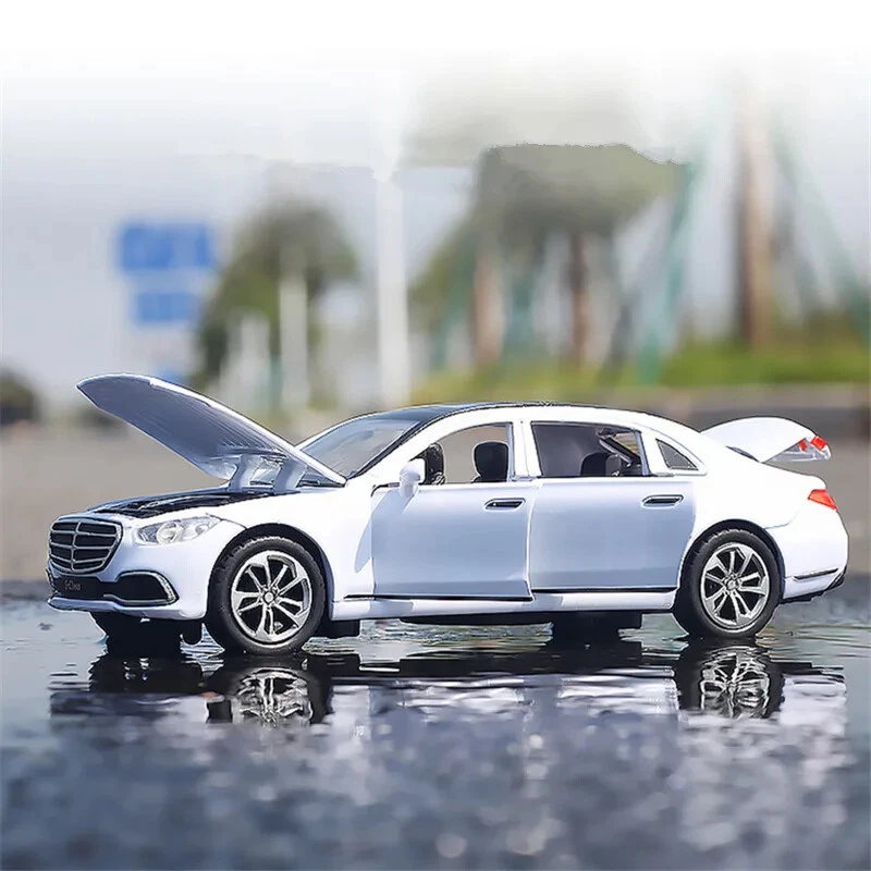 Mercedes Benz S400L Model Car 1:32 Scale