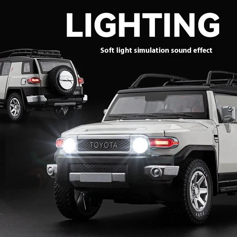 Toyota FJ Cruiser Model 1:24 Scale